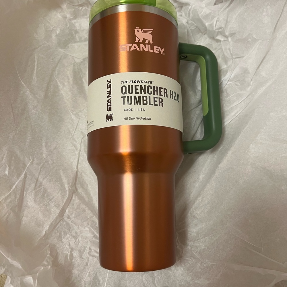 Lainey Wilson x Stanley Copper and Green Watermelon Quencher H2.0 Tumbler
